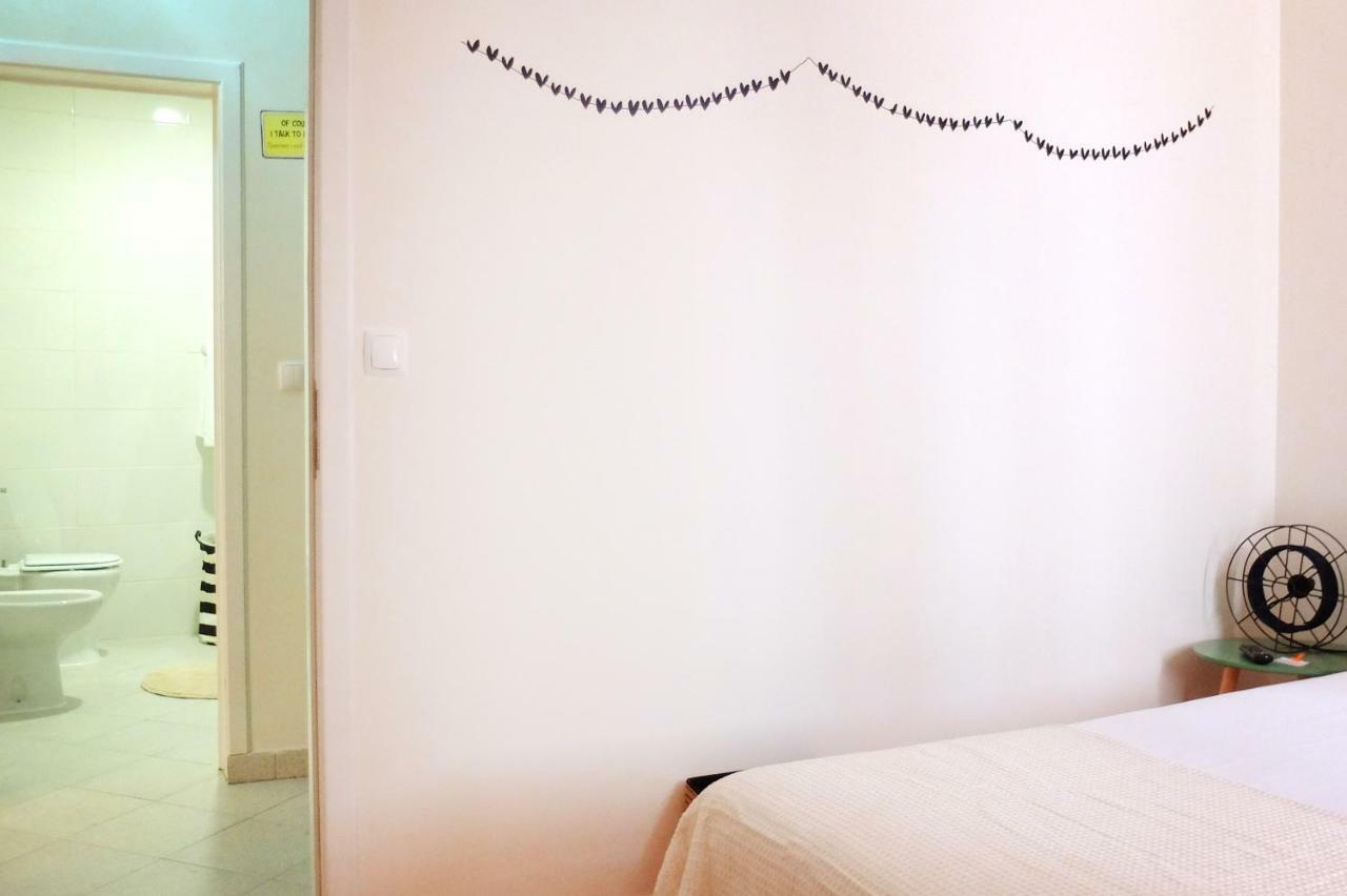 Family House Hostel Авиеро Екстериор снимка