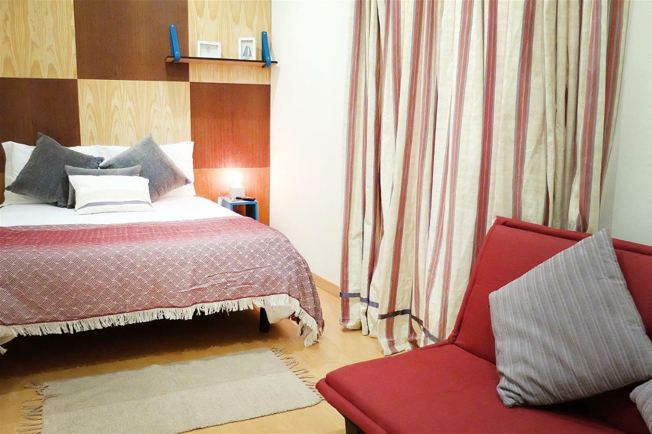 Family House Hostel Авиеро Екстериор снимка